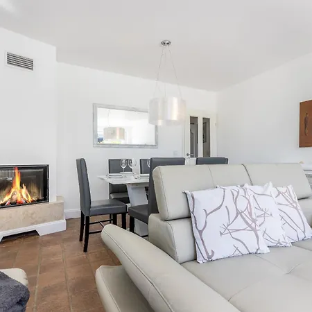 Haus Victoria Holiday home Westerland